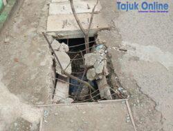Belum Setahun Kondisi Drainase Di Jalan Mataram Sudah Rusak Parah