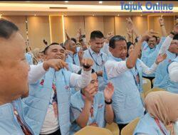Debat Perdana Walikota dan Wakil Walikota Batam 2024 Meriah, Pendukung Paslon Nomor Urut 2  Adu Yel-Yel