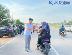 Berkah Ramadhan, Rutan Batam Bersama Dharma Wanita Persatuan Berbagi Takjil Gratis kepada Masyarakat